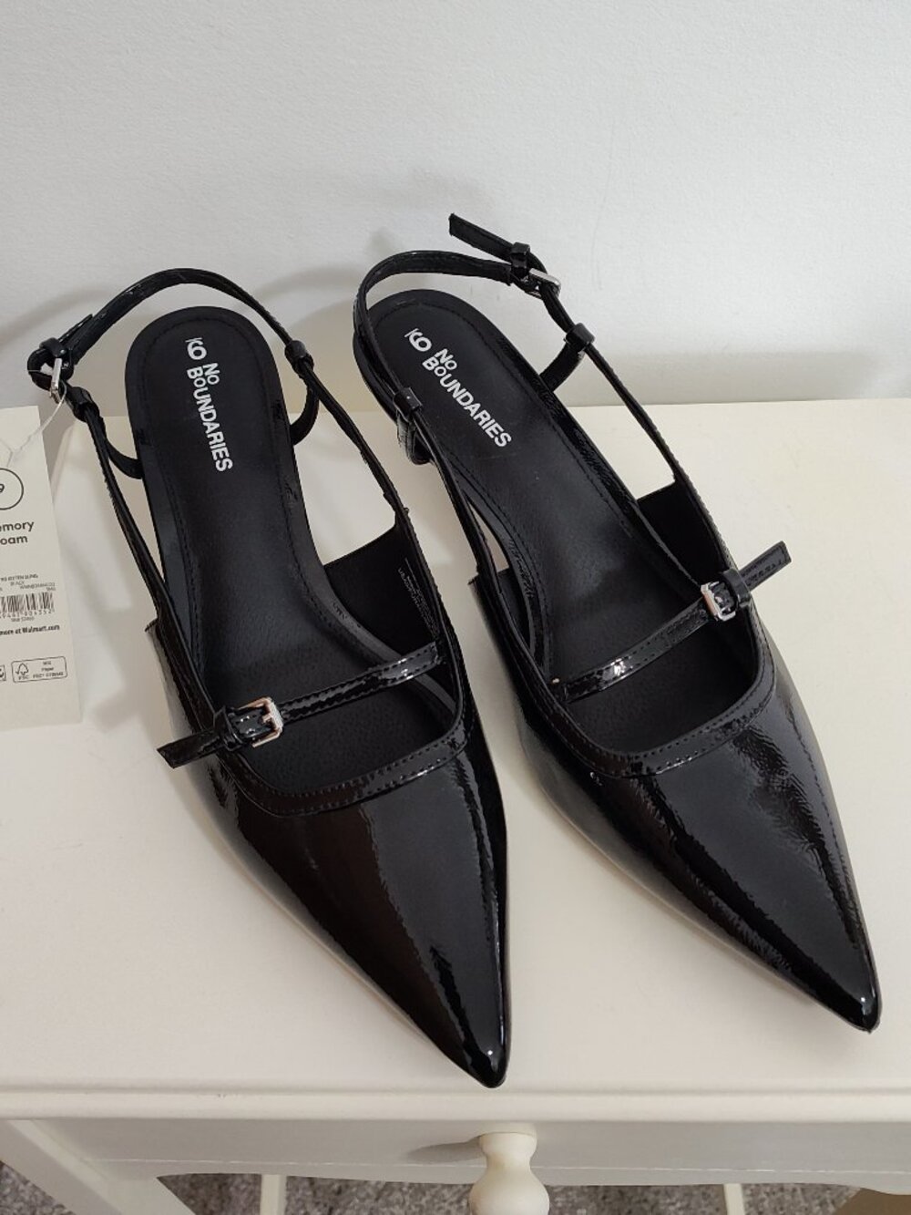 No Boundaries black patent faux leather kitten heel slingbacks, NWTs, size 9